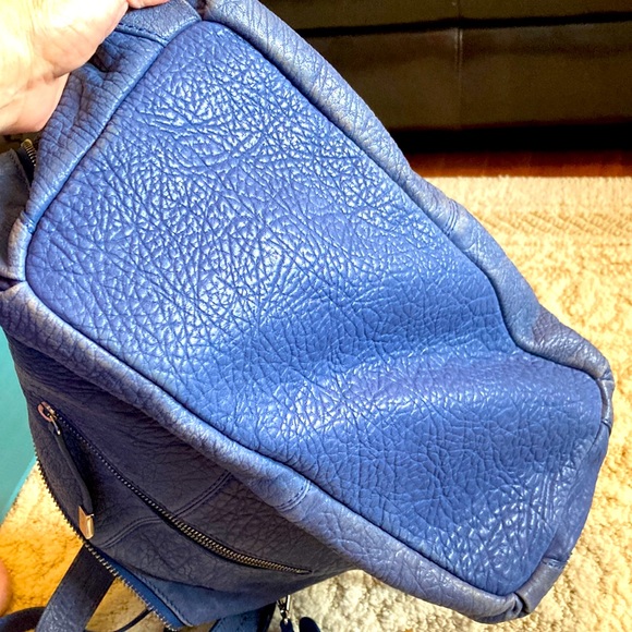 Vince Camuto blue grayish tone soft leather bag. - Picture 10 of 10